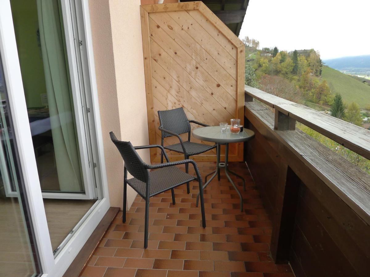 Alpenappartement Claudia Пиезендорф Екстериор снимка